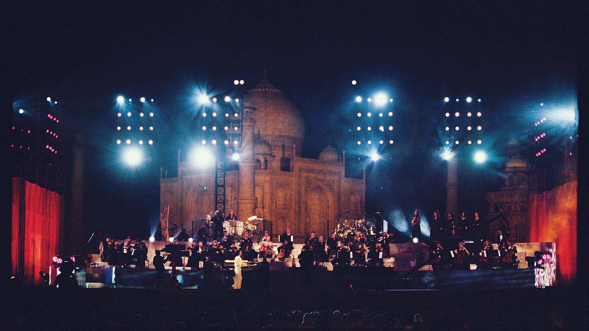 Yanni: Tribute